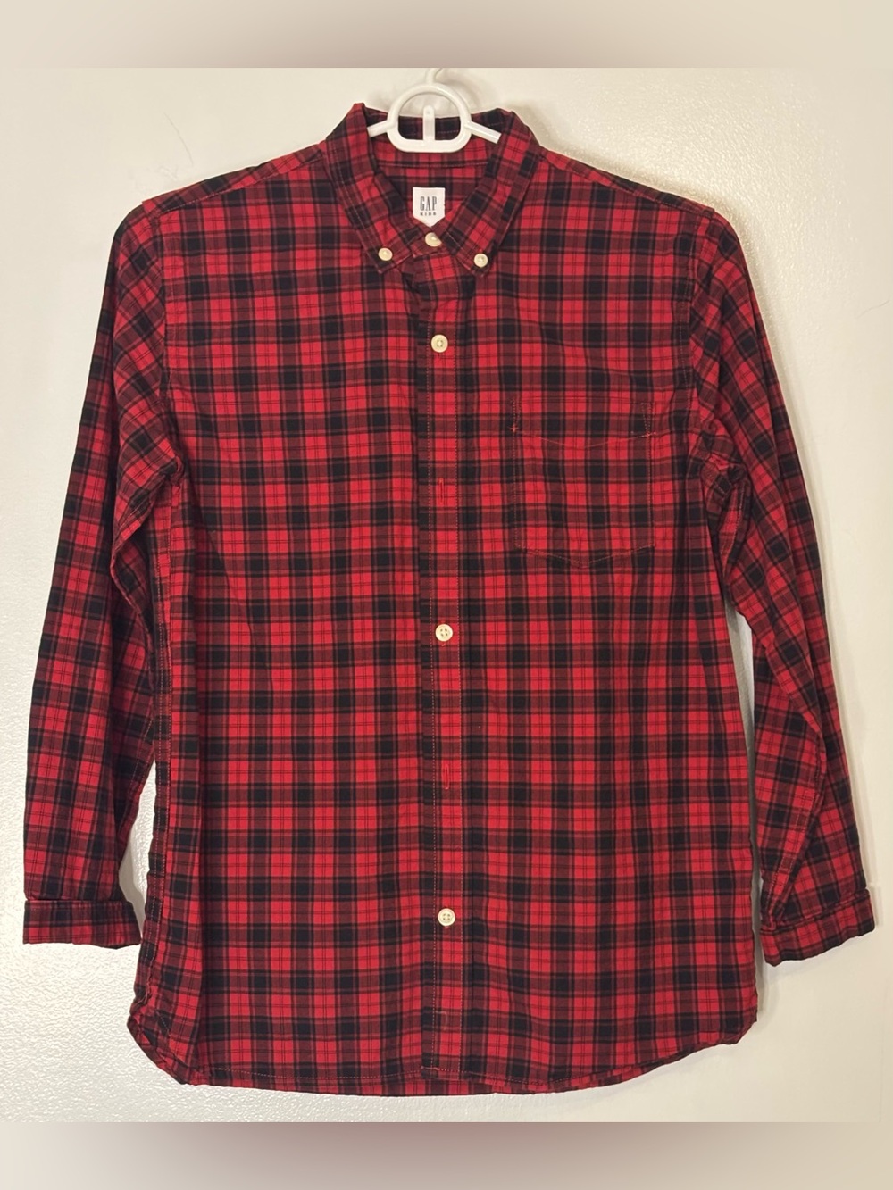 GAP Red and Black Plaid Long-Sleeve Button-Down Shirt